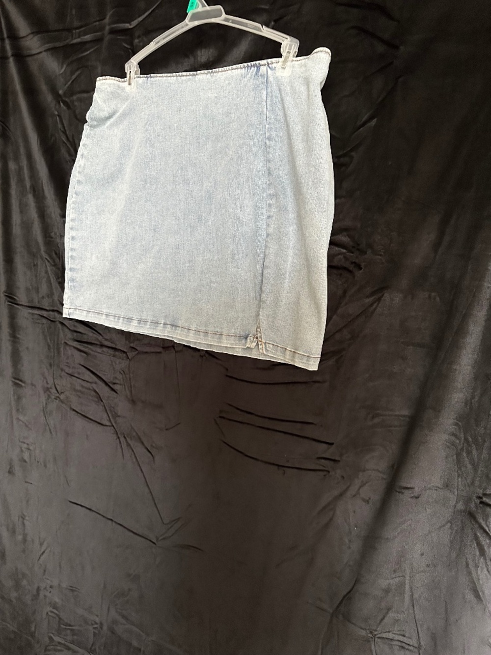 Wild Fable, faded blue denim stretch skirt, juniors size 17
